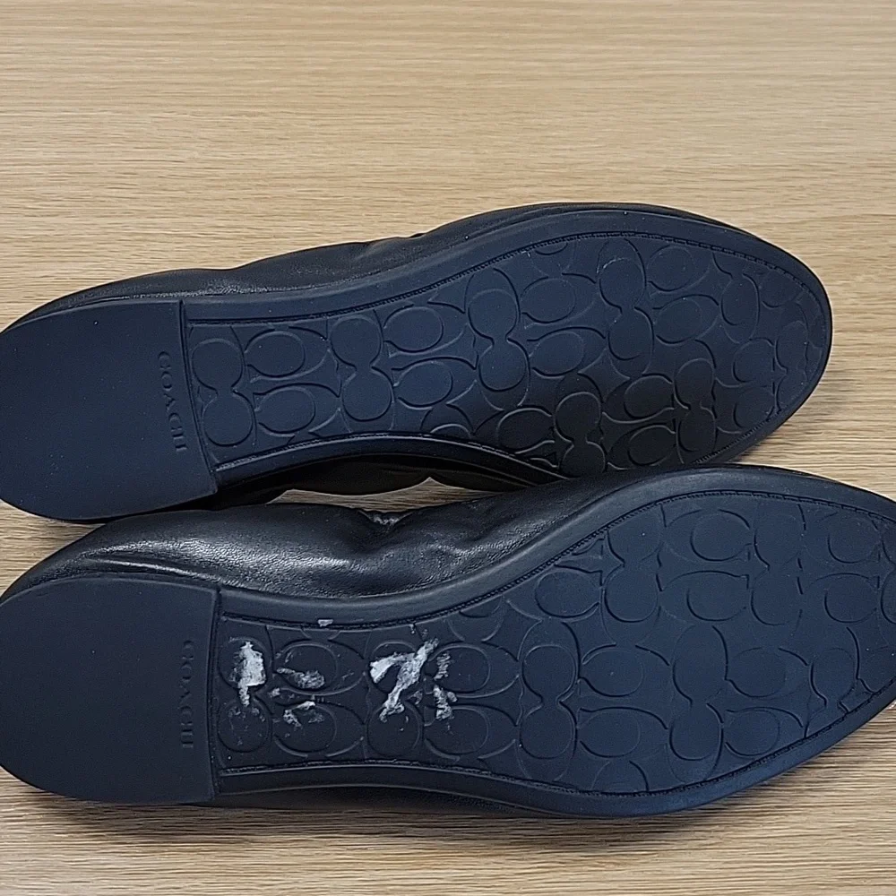 Coach Ballet Flats - Picture 4 of 6